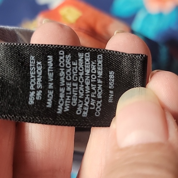 Express Vibrant Blue and Orange Shorts - Picture 16 of 16